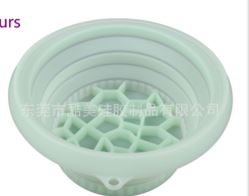 Collapsible silicone ice basin for at-home ice facials